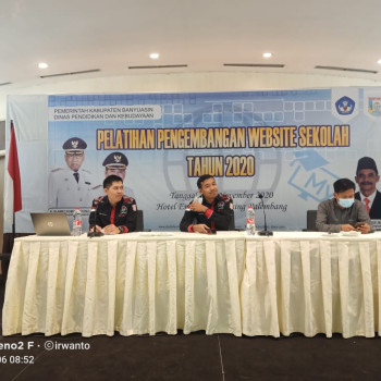 Pelatihan Pengembangan Website Sekolah Tahun 2020 